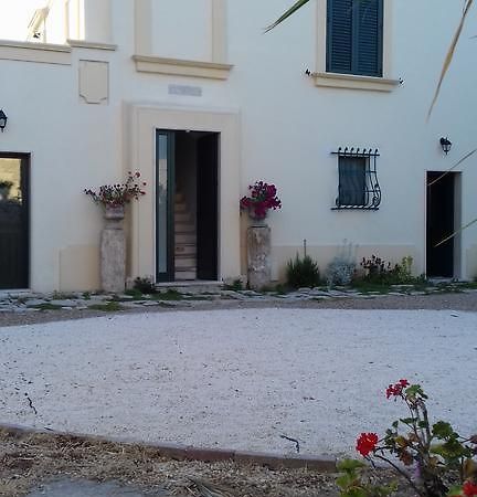 Corte Lo Jucco Taranto Exterior photo